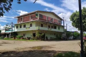 Hotel y Cafeteria El Exito