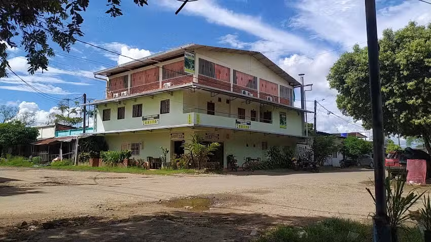 Hotel y Cafeteria El Exito