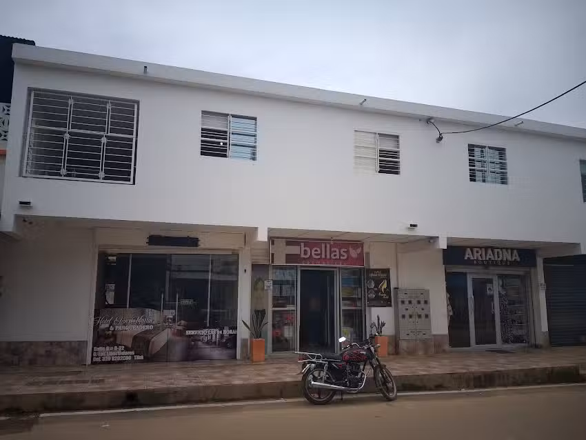 Hotel y Parqueadero San Martin