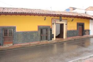 HOTEL Y RESTAURANTE COLONIAL TUNJA