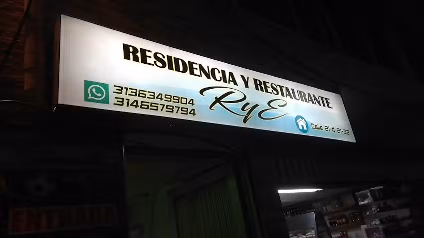 Hotel y Restaurante Rey y Eva