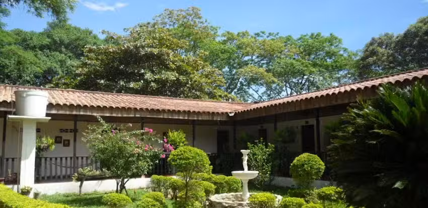 Hotel Y Restaurante Villa Claudia