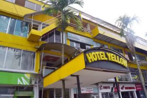 Hotel Yellow