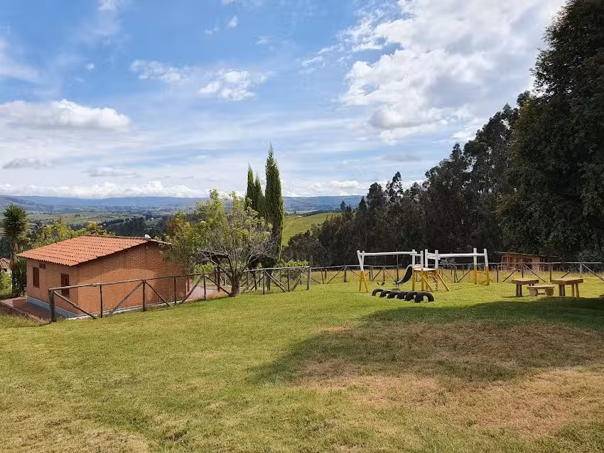 Hykata C&oacute;mbita