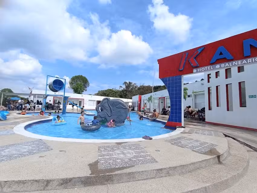 Kandu Hotel Restaurante