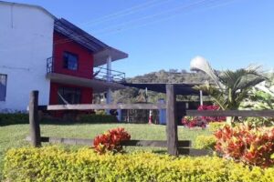 La Bonanza Hostal Pesebreras