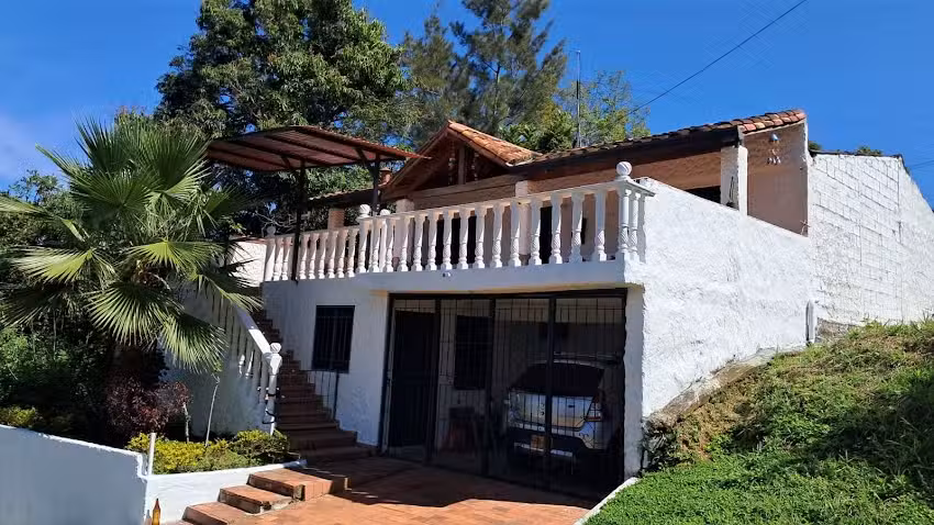 La Caba&ntilde;a de Rochy