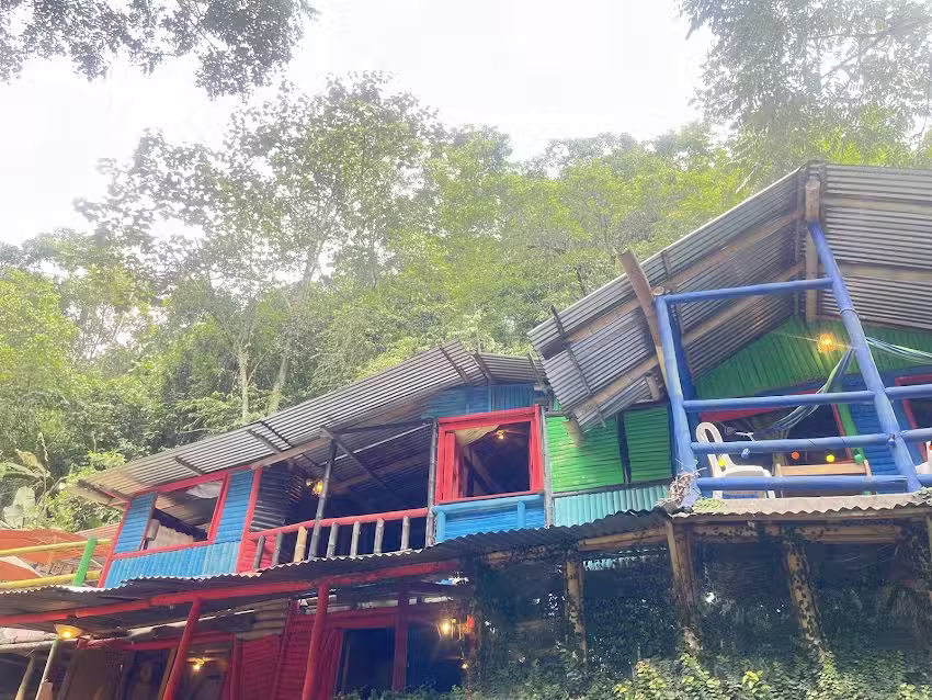 La Casa De Gallego restaurante alojamiento pueblo pance plazoleta v&iacute;a al pato