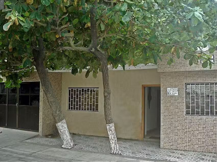 LA CASA DE LA PLAYA