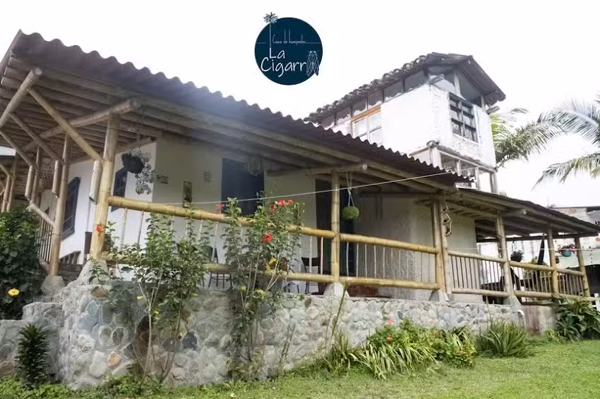 La Cigarra Casa Natural