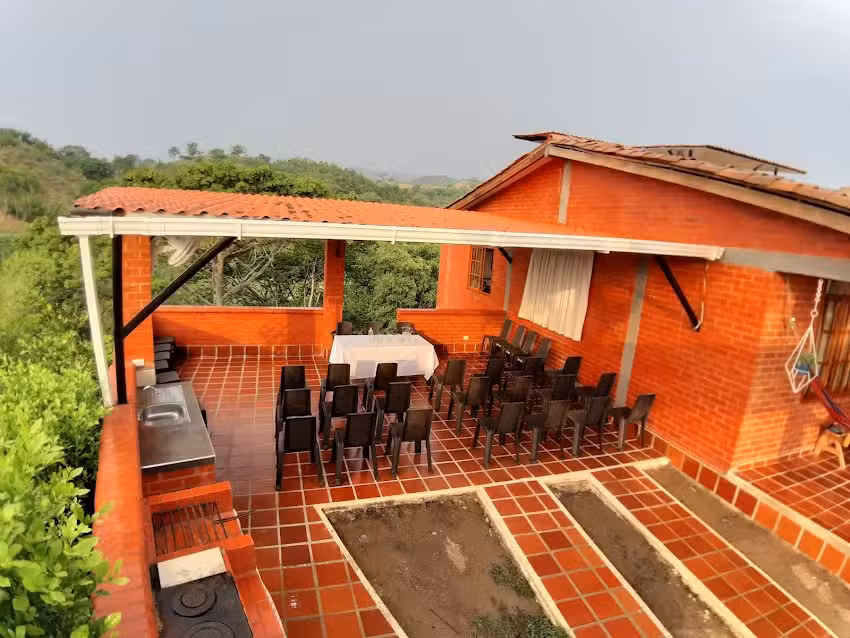 La Se&ntilde;orial Campestre Buga &ldquo;Casa Campestre&rdquo;