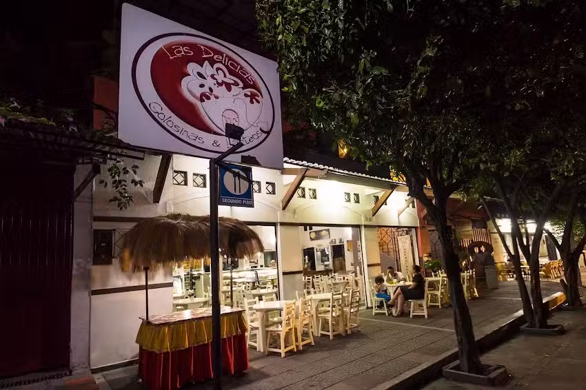 LAS DELICIAS &ldquo;Delicias Mitol&oacute;gicas Restaurante y Golosinas&rdquo;