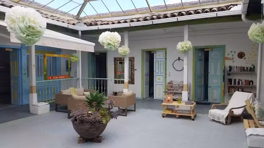 LIMA LIM&Oacute;N TABIO ECO HOSTEL