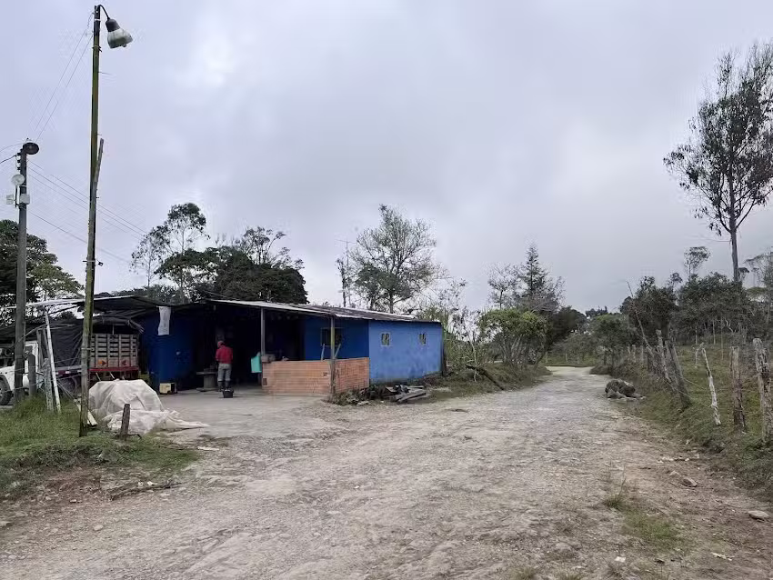 Los Carates Hospedaje Campestre