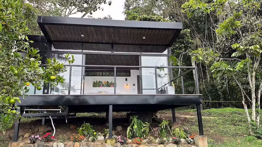 Los de Arriba Eco Lodge & Caba&ntilde;a