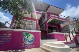 Love Beach Hostel