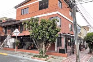 Luxury Apartamentos Cali