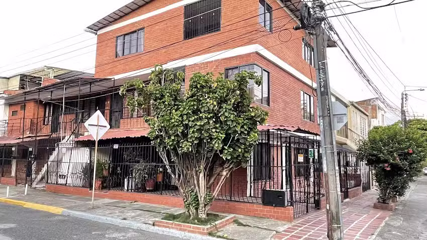 Luxury Apartamentos Cali