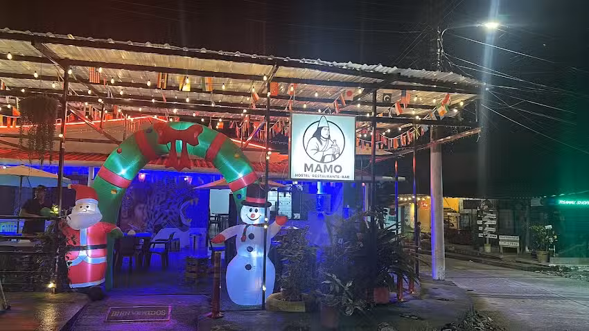 MAMO HOSTEL RESTAURANTE BAR