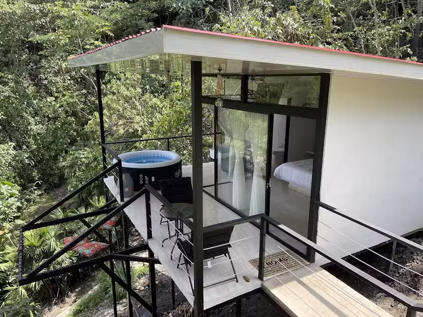 Mi caba&ntilde;a en el rio