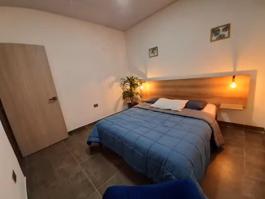 Moderna y Elegante Casa (Estilo Europeo)