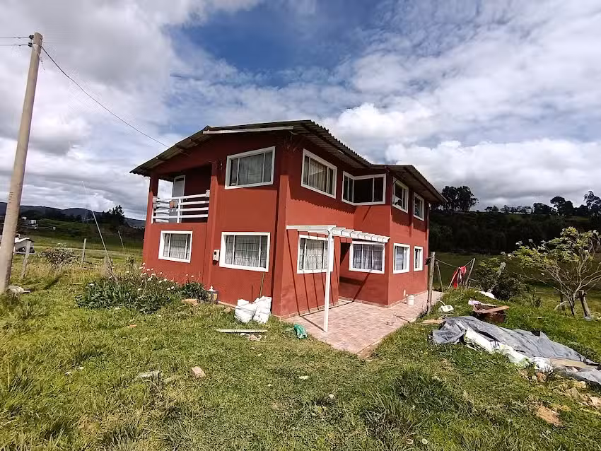 Monta&ntilde;a serena