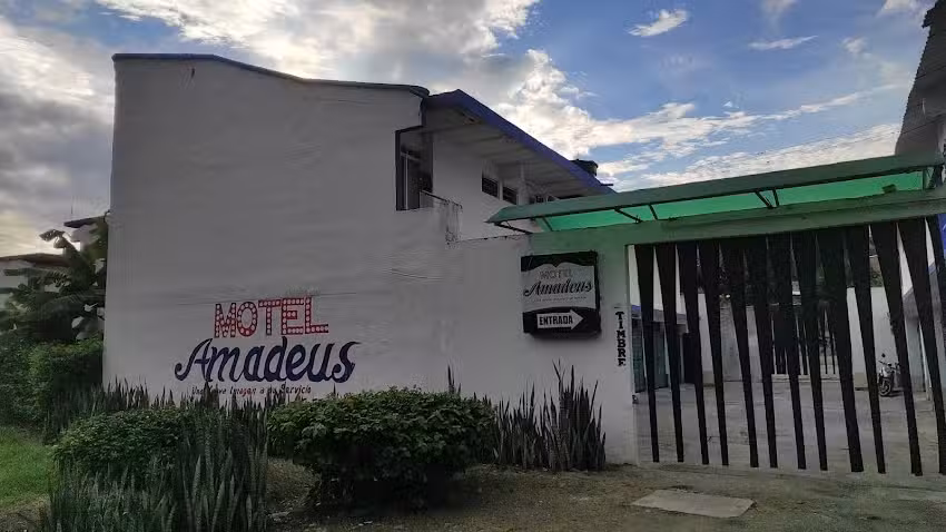 Motel Amadeus