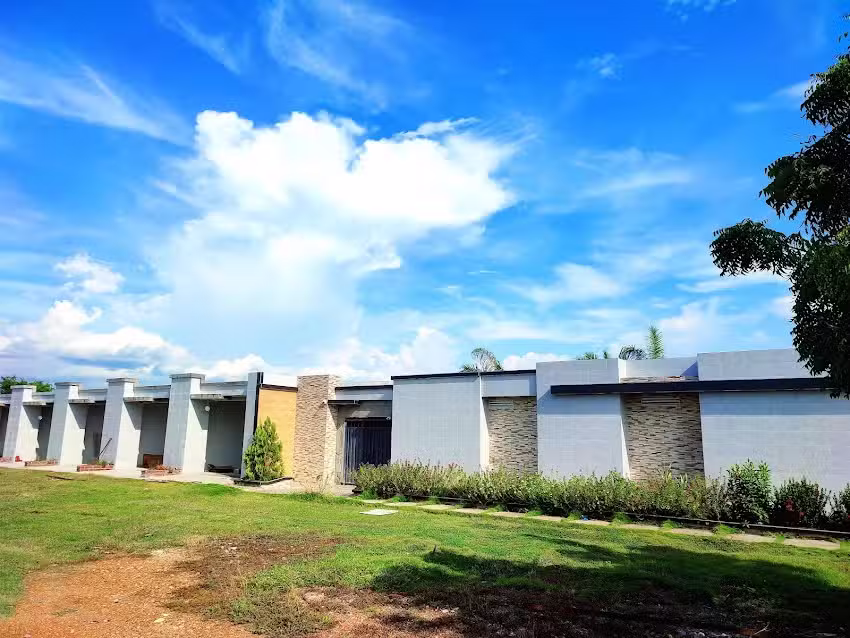 MOTEL CAMPESTRE LOS CRISTALES