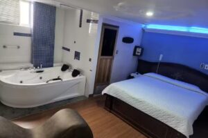 Motel Chapinero PIRAMIDES DE CRISTAL