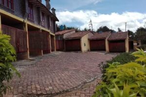 Motel Colinas De Yerbabuena