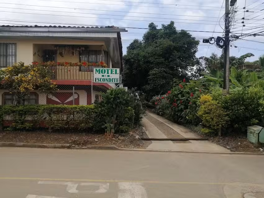 Motel el Escondite