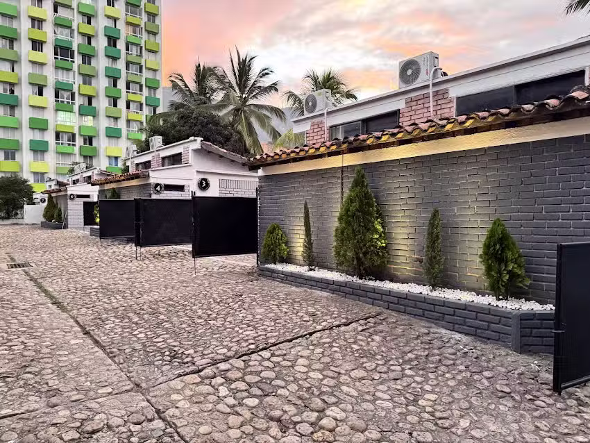 Motel Jardines de los Cesares