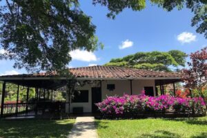 MuchoSur Quimbaya Hotel &ndash; Nature Lodge