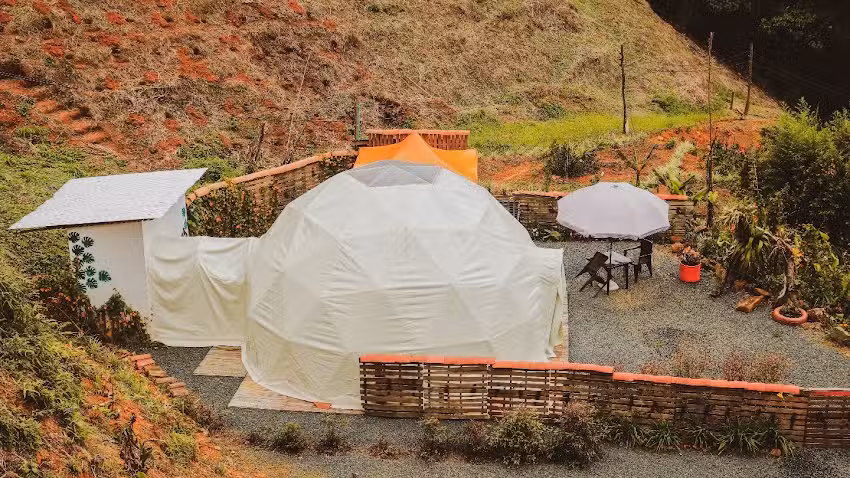 Nieblas de Dapa Glamping