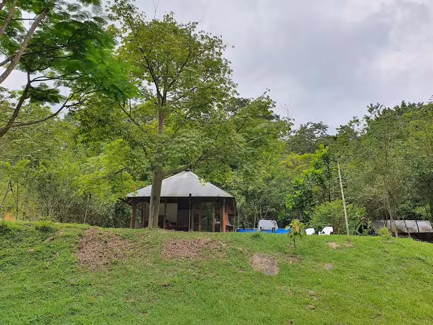 No Solo R&iacute;o-Chalets