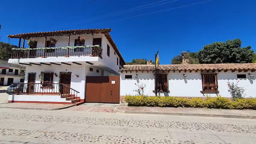 Orquideas Plaza Hotel.