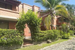 Parcelaci&oacute;n Campi&ntilde;a De La Pradera