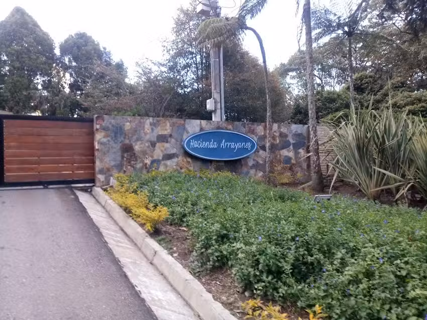 Parcelaci&oacute;n Hacienda Arrayanes