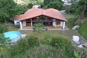 Parcelaci&oacute;n La Palmichala