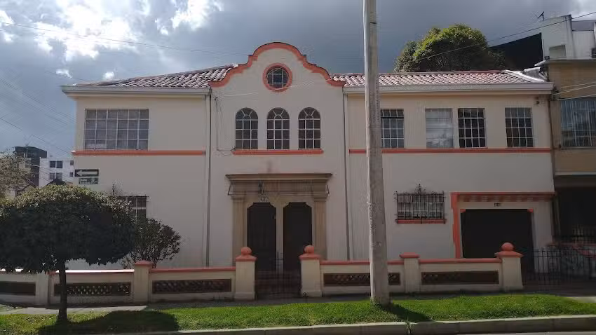 Pensi&oacute;n La Caridad (Caracol)