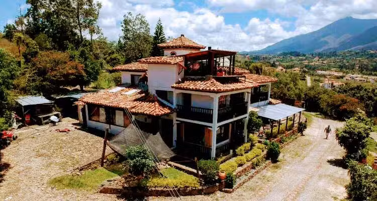 Pietra Santa Mirador