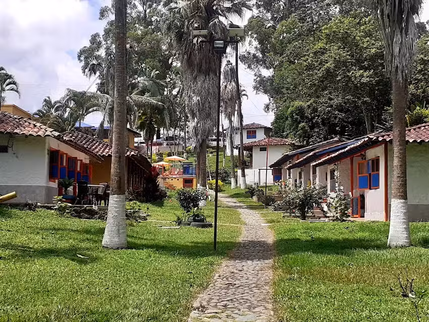 Pipe Tours Del Quindio
