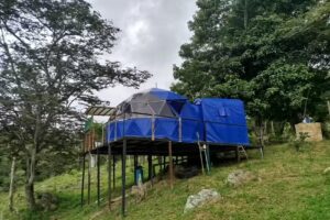 PISCINA LA ESPERANZA