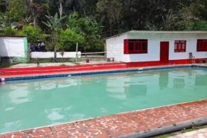 Piscina y Hospedaje el Remanso