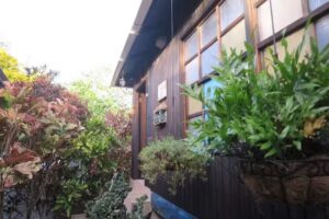 Posada Come-So in the Bush