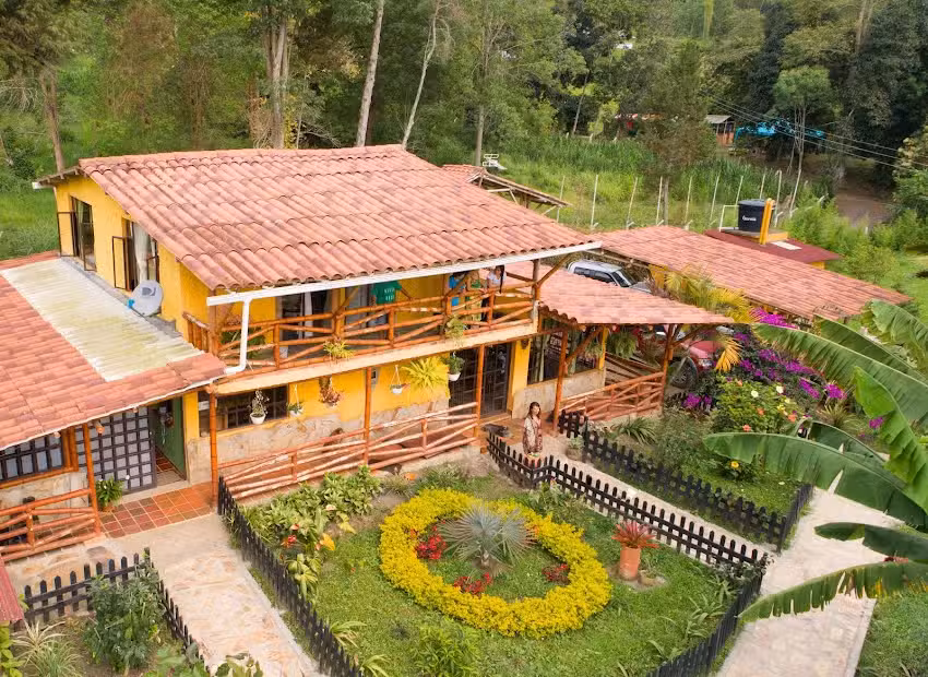 Posada Mikhuna Colombia Bienestar y Salud