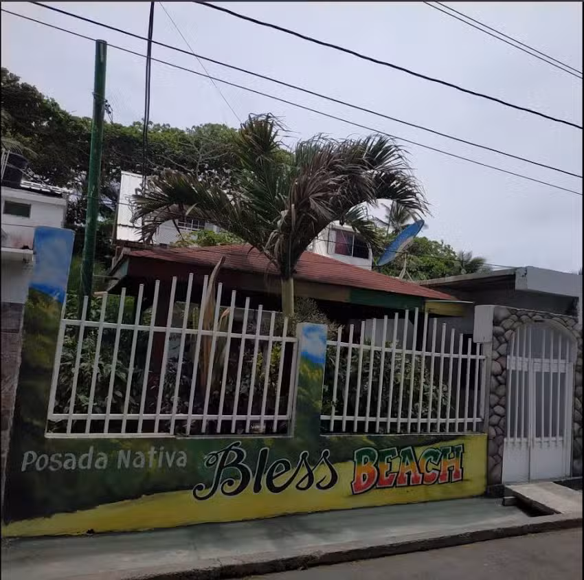 Posada Nativa Bless Beach