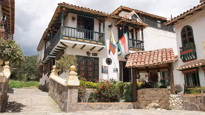 Posada Turistica IXCHEL