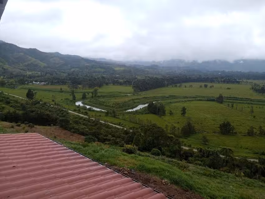 Posada Tur&iacute;stica La Esmeralda