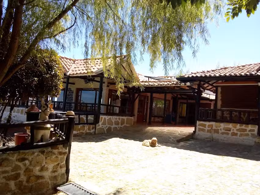 Posada y sal&oacute;n campestre La Quinta de Rosita